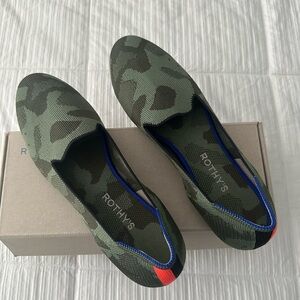 Rothy's Women’s Olive Camo flats